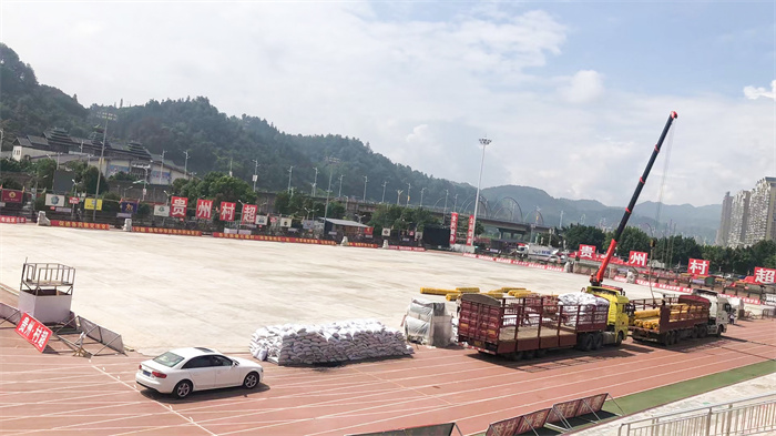 贵州村超主场改造升级中！迎接即将开战的全国美食足球友谊赛！